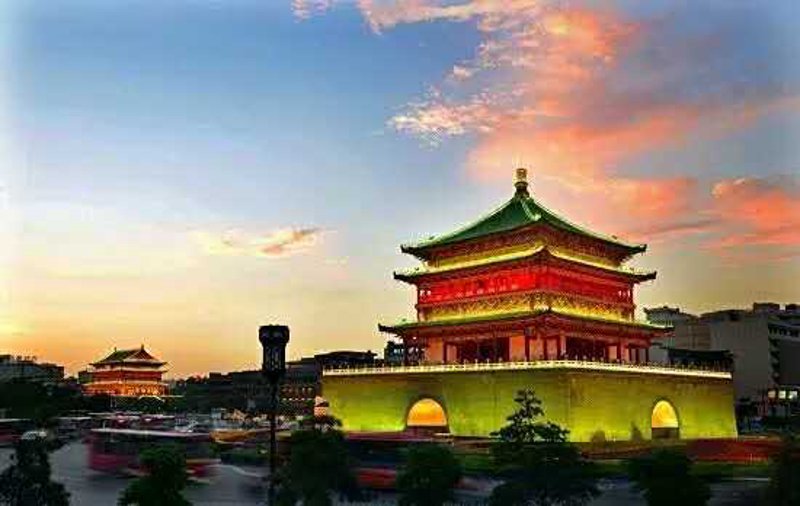 西安,这座古老而又现代的城市,藏着无数的故事与奇迹。今天我们就来聊聊西安旅游的那些事儿。